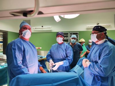 Vo Fakultnej nemocnici AGEL Košice-Šaca sa uskutočnil špecializovaný kurz zameraný na bariatrickú a metabolickú chirurgiu