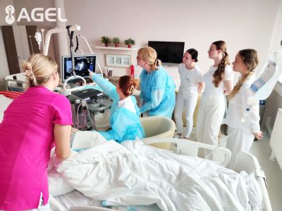 Účastníčka Dňa s lekárom vo Fakultnej nemocnici AGEL Košice-Šaca a Kardiocentre AGEL: „Za jediný deň som videla možno viac ako za pol roka na praktických cvičeniach“